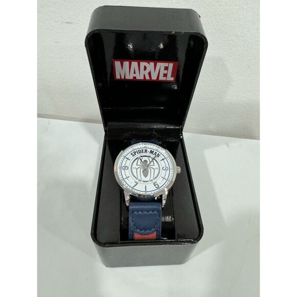Spider-man Peter Parker Marvel Comics Accutime Watch Wristwatch - NIB